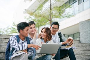 Top 5 Laptop Học Sinh Sinh Viên Dưới 10 Triệu Tốt Nhất 2026